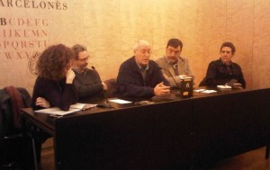 Jordi Canal, Andreu Martín, Agustí Vehí i Paco Camarasa van presentar la nova proposta editorial d'Alrevés