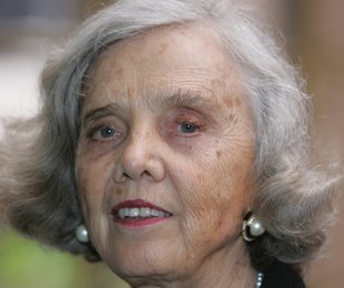 Imatge de l'escriptora mexicana Elena Poliatowska, durant una conferència a Caracas el 2007.
