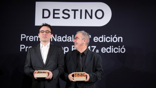 Imatge dels guanyadors dels dos premis.