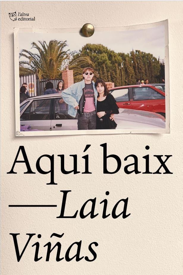 Aquí baix